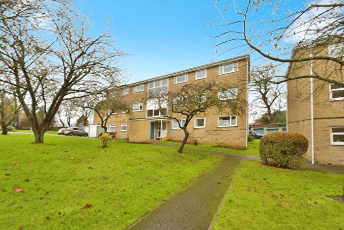 2 Bedroom Apartment For Sale In Park Grange Croft, Sheffield, South Yorkshire, S2