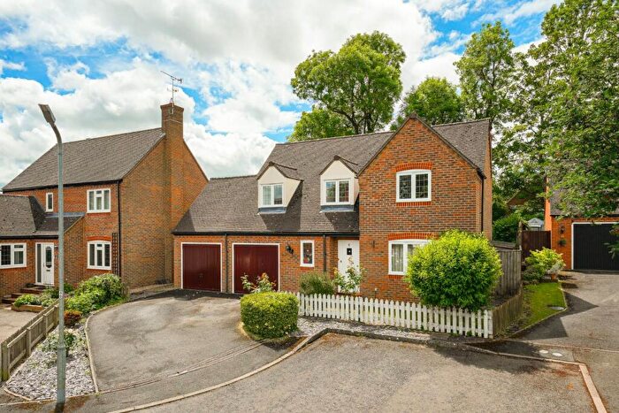 4 Bedroom Detached House For Sale In Scotts Close, Stoke Hammond, Milton Keynes, MK17