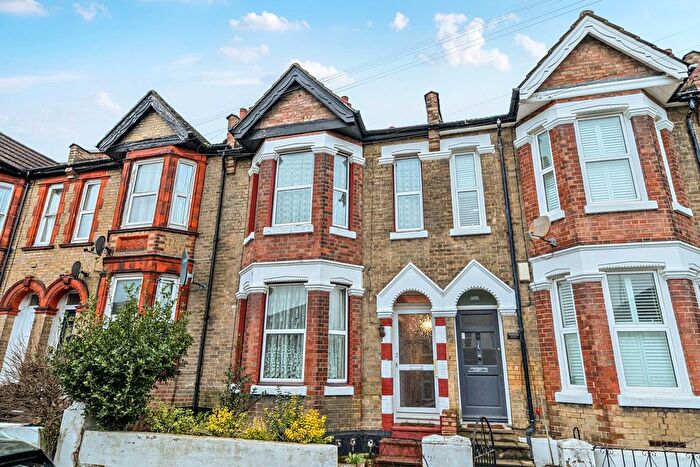 3 Bedroom Terraced House For Sale In Preston Road, London, SE19