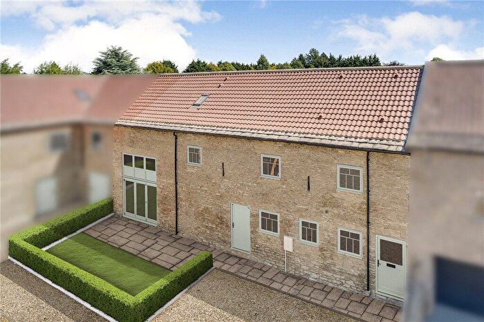 4 Bedroom Barn Conversion For Sale In Poole Row, Burton Salmon, Leeds, North Yorkshire, LS25