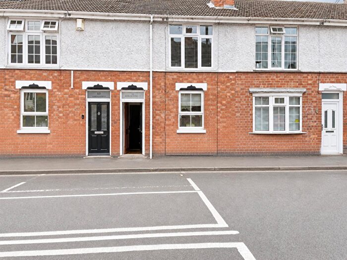 3 Bedroom Terraced House For Sale In Albion Street, Kenilworth, CV8