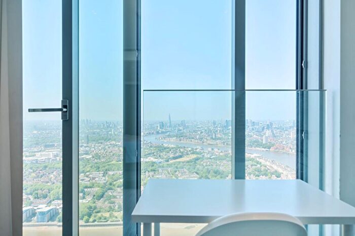 2 Bedroom Flat For Sale In Marsh Wall London, E14