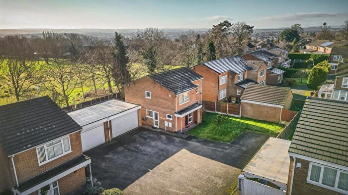 4 Bedroom Detached House For Sale In Palm Close, Littleover, Derby, DE23