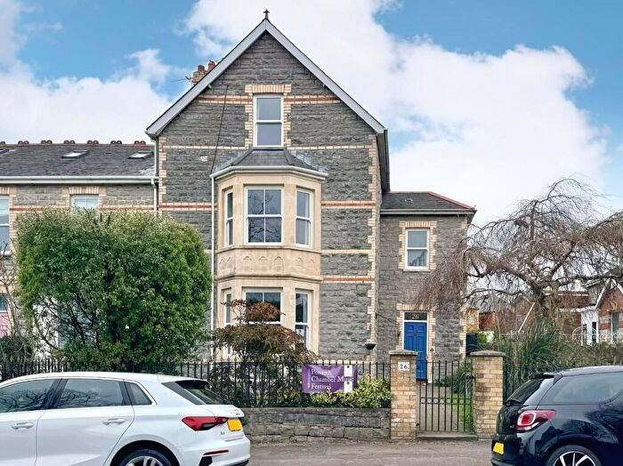 5 Bedroom End Of Terrace House For Sale In Clive Place, Penarth, CF64