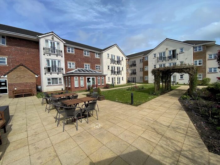 1 Bedroom Flat For Sale In Sway Road, Morriston, Swansea, City And County Of Swansea., SA6