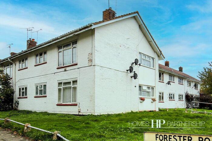 2 Bedroom Flat To Rent In Forester Road, Crawley, RH10