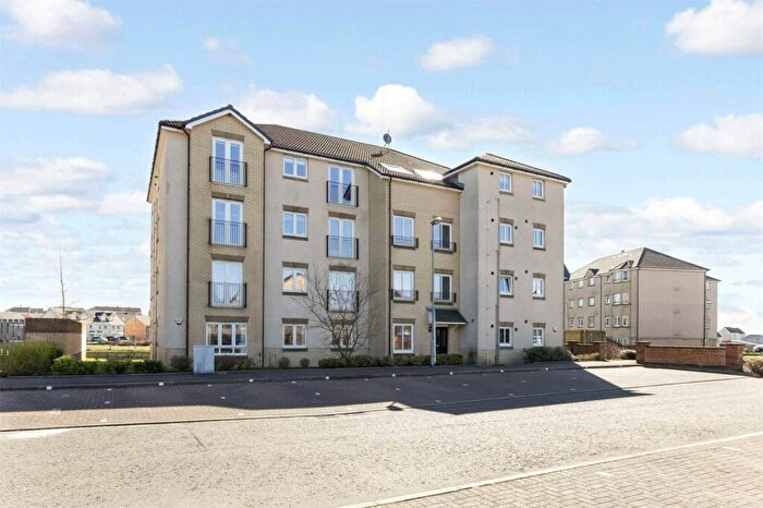 2 Bedroom Flat For Sale In Cambridge Crescent, Airdrie, North Lanarkshire, ML6