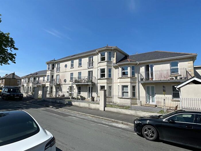 1 Bedroom Flat For Sale In Ridge Park Road, Plymouth, PL7