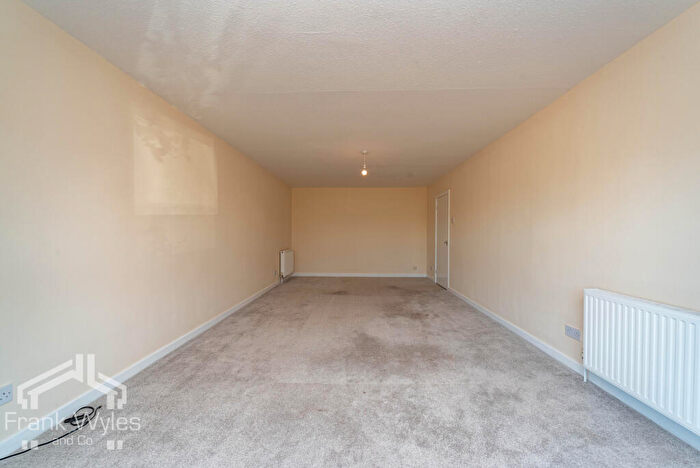 2 Bedroom Flat To Rent In Arcon House, Park View Road, Lytham St Annes, Lancashire, FY8