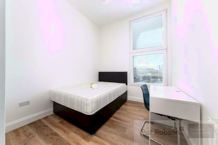 2 Bedroom Property To Rent In Ridley Place, Tyne & Wear, NE1