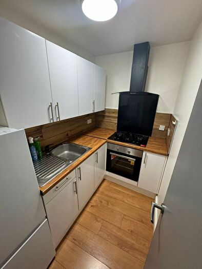 1 Bedroom Flat To Rent In Victoria Road, London, N9