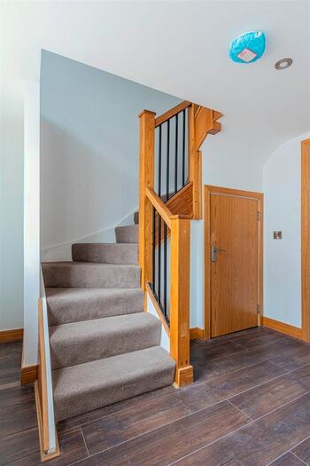 1 Bedroom Flat To Rent In Fanny Street, Cathays, Cardiff, CF24