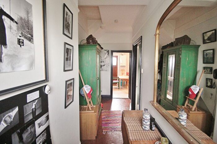 1 Bedroom Flat To Rent In Eastfields Road, Ealing, W3