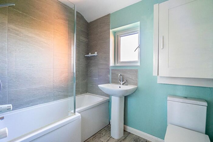 3 Bedroom Town House For Sale In Carr Lane, Acomb, York, YO26