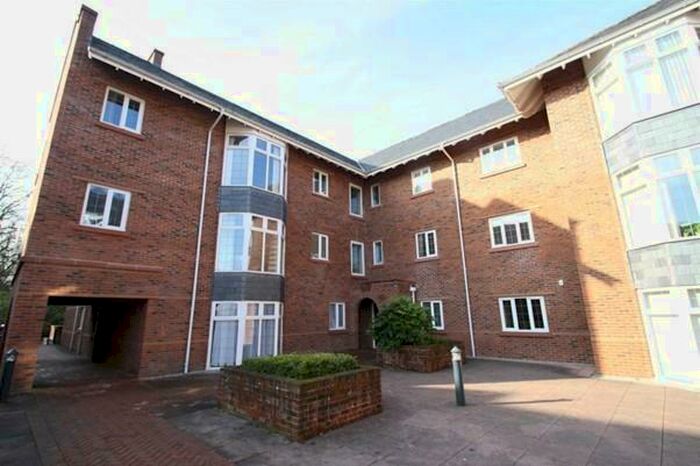 2 Bedroom Flat To Rent In Central Place, Station Road, Wilmslow, SK9