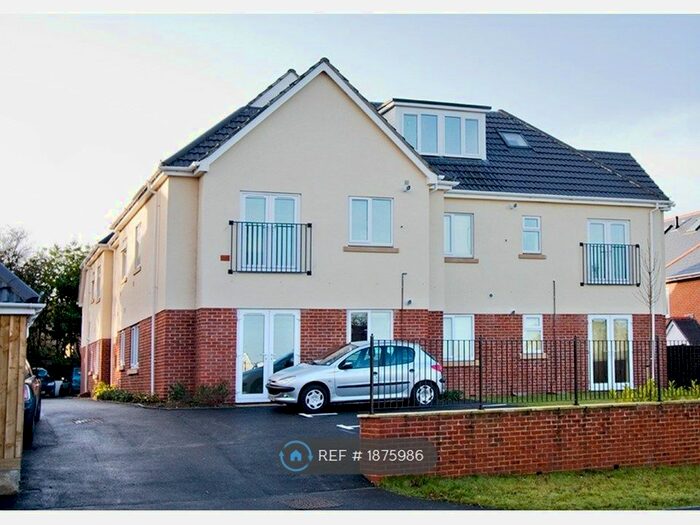 1 Bedroom Flat To Rent In Hamilton Court, Bournemouth, BH11