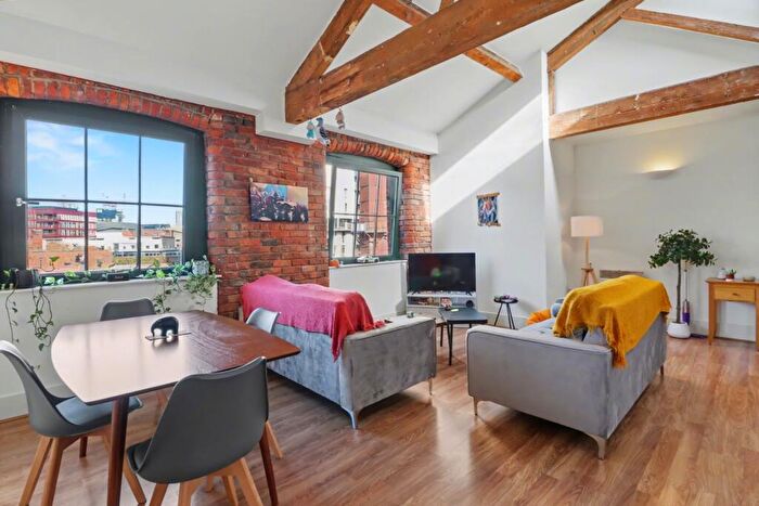 2 Bedroom Apartment For Sale In Macintosh Mills, Cambridge Street, Manchester, M1