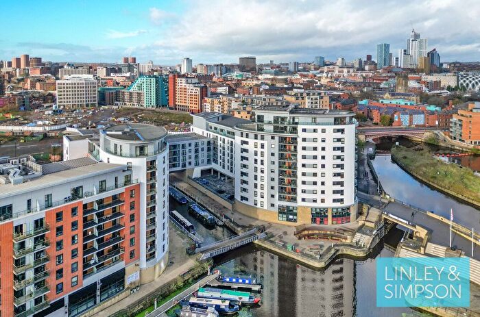 1 Bedroom Flat To Rent In Magellan House, Armouries Way, Leeds, West Yorkshire, LS10