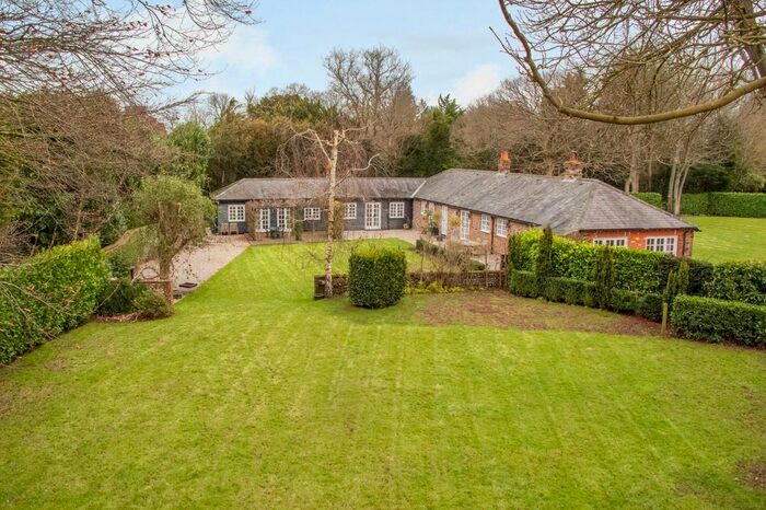 3 Bedroom Bungalow For Sale In Bunce Court Road, Otterden, Faversham, Kent, ME13
