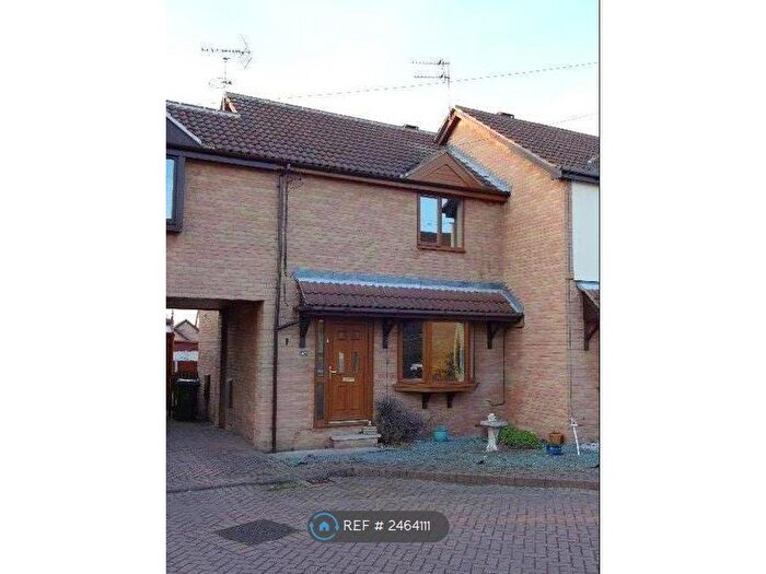 2 Bedroom Terraced House To Rent In Hoddesdon Crescent, Doncaster, DN7