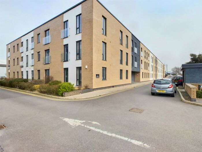1 Bedroom Apartment To Rent In Latimer House, Angus Court, Thame, Oxfordshire, OX9