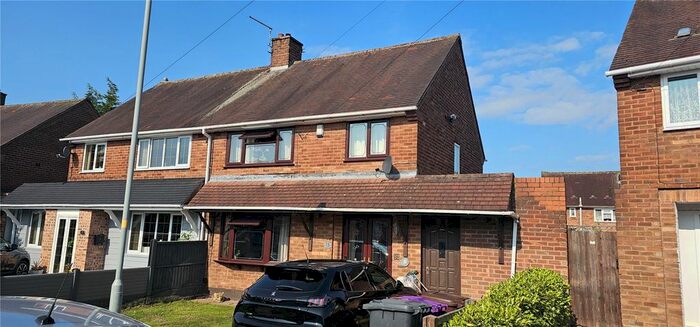 3 Bedroom Detached House To Rent In Acorn Road, Wolverhampton, West Midlands, WV11
