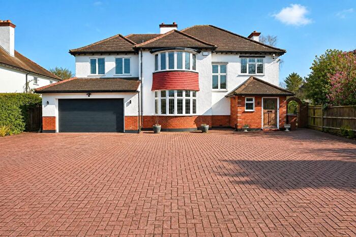 5 Bedroom Detached House For Sale In Shirley Avenue, South Cheam, SM2