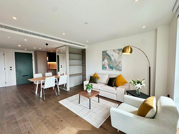 1 Bedroom Flat To Rent In Fountain Park Way, London, W12