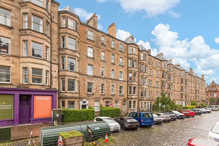 3 Bedroom Flat To Rent In Bruntsfield Avenue, Bruntsfield, Edinburgh, EH10