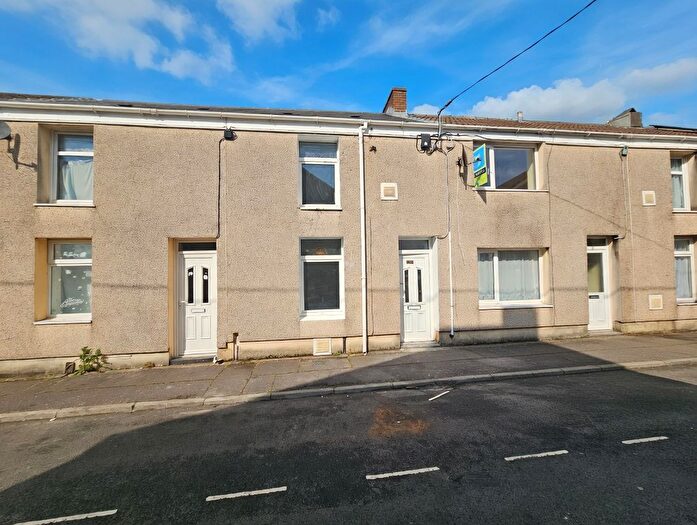 2 Bedroom Terraced House To Rent In King Street, Neath, SA11