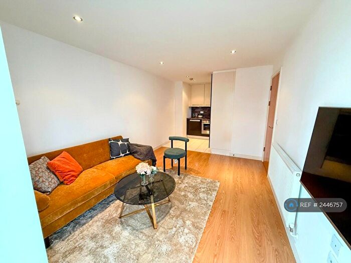 1 Bedroom Flat To Rent In Adana Building, London, SE13