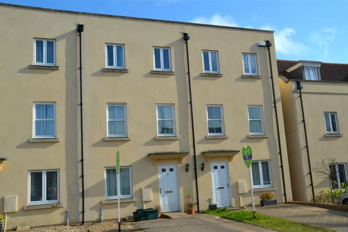 5 Bedroom House To Rent In Middlewood Close, Bath, BA2