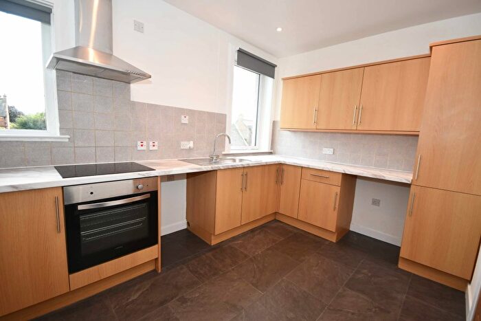 3 Bedroom Flat To Rent In Union Road, Crown, Inverness, IV2