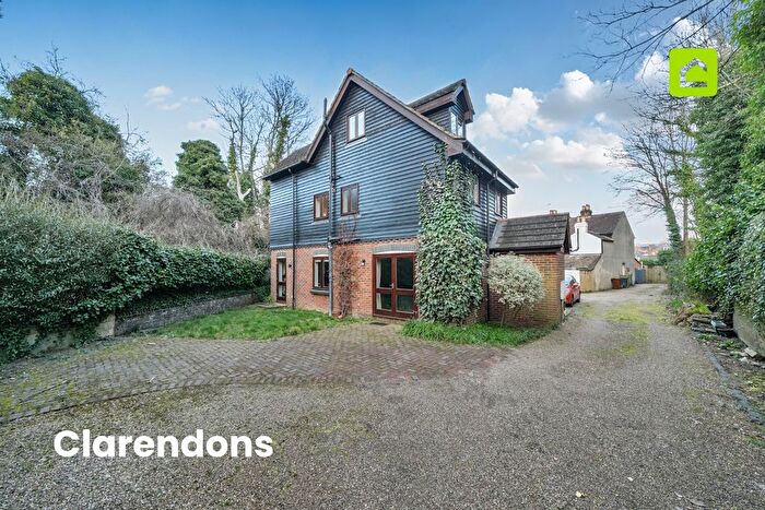 4 Bedroom Semi-Detached House To Rent In Adelphi Road, Epsom, Surrey, KT17