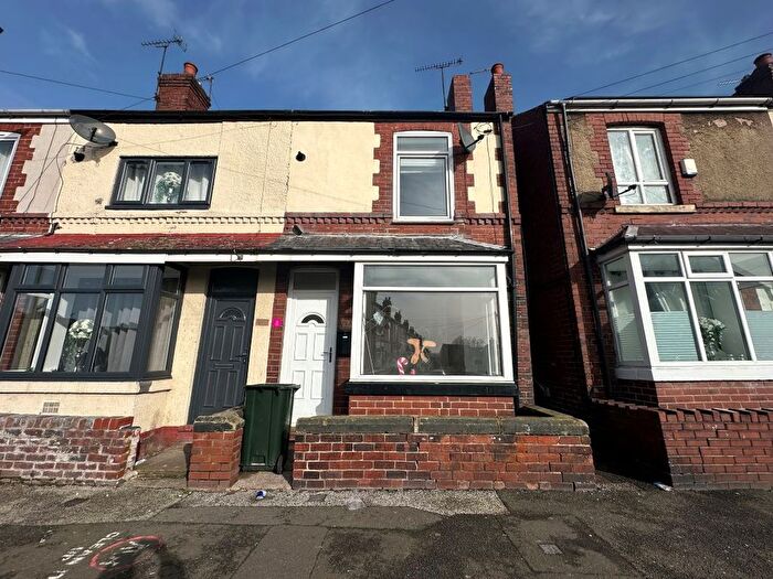 3 Bedroom End Terrace House For Sale In , Frederick Street Goldthorpe, Rotherham, South Yorkshire, S63