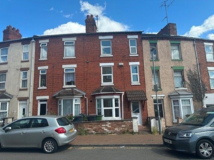 3 Bedroom Terraced House To Rent In Newcomen Road, Wellingborough, NN8