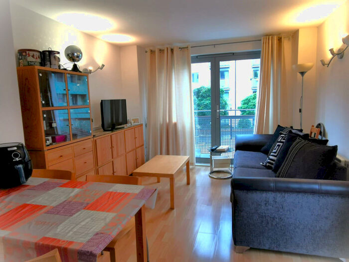 2 Bedroom Apartment To Rent In Dakota Building, Deals Gateway, London, SE13