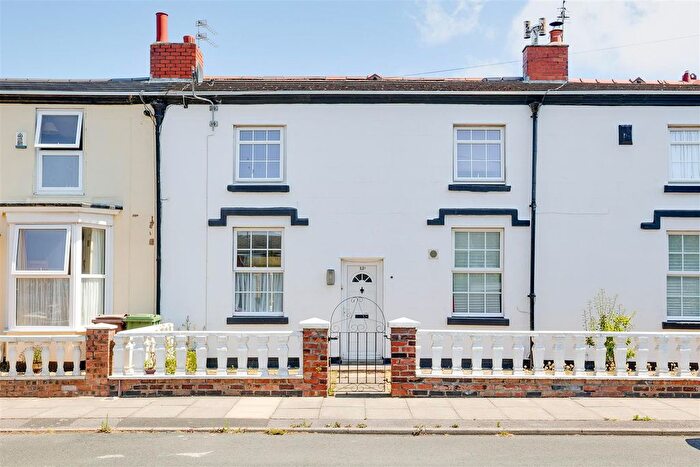 1 Bedroom Terraced House To Rent In Brunswick Parade, Waterloo, L22