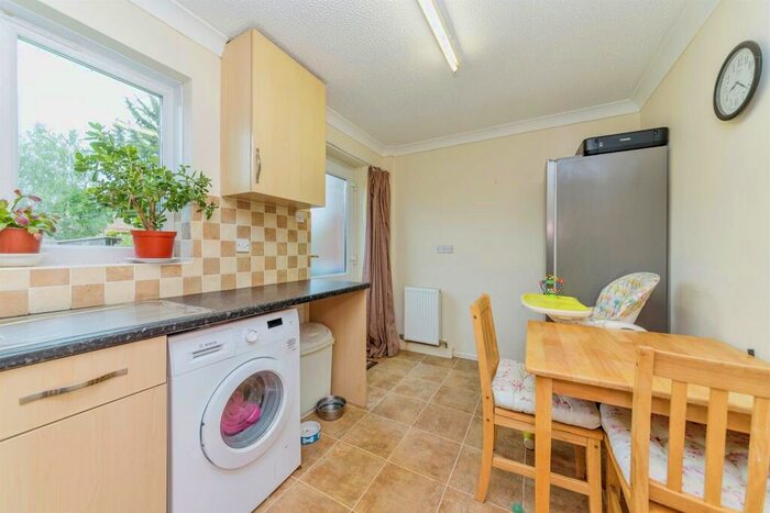 2 Bedroom Terraced House For Sale In Blackthorn, Stamford, PE9