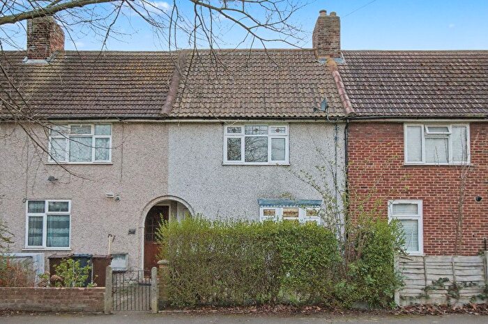 2 Bedroom Terraced House To Rent In Weston Green, Dagenham, RM9