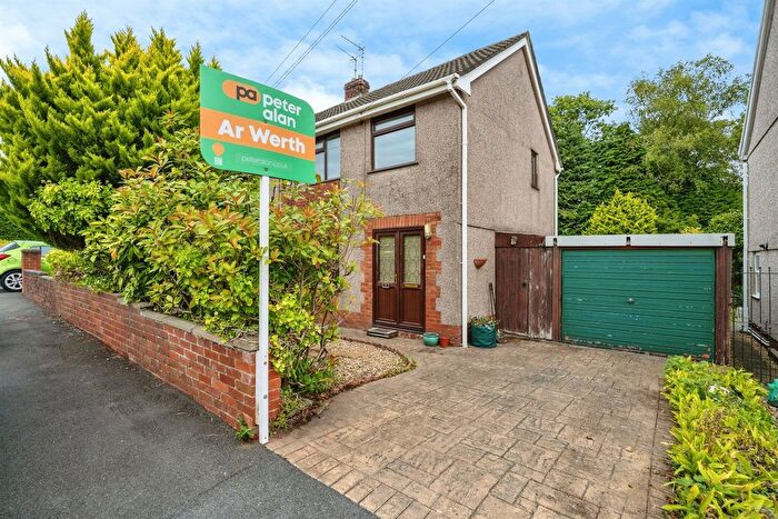 3 Bedroom Semi-Detached House For Sale In Y Gwernydd, Glais, Swansea, SA7