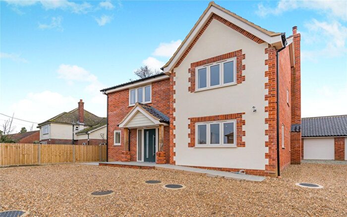4 Bedroom Detached House For Sale In Burgh Lane, Mattishall, Dereham, Norfolk, NR20