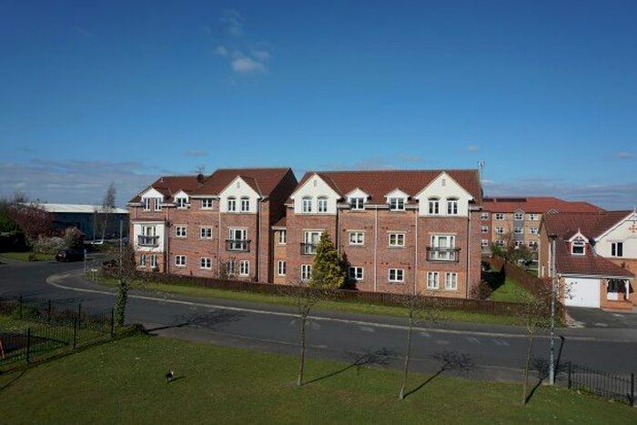 2 Bedroom Flat To Rent In Ings Court Esk Drive, York YO26