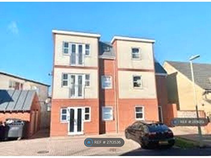 2 Bedroom Flat To Rent In St. Johns Close, Gosport, PO12