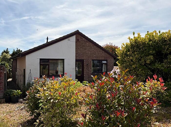 2 Bedroom Detached Bungalow For Sale In Chestnut Close, Seaton, Devon, EX12