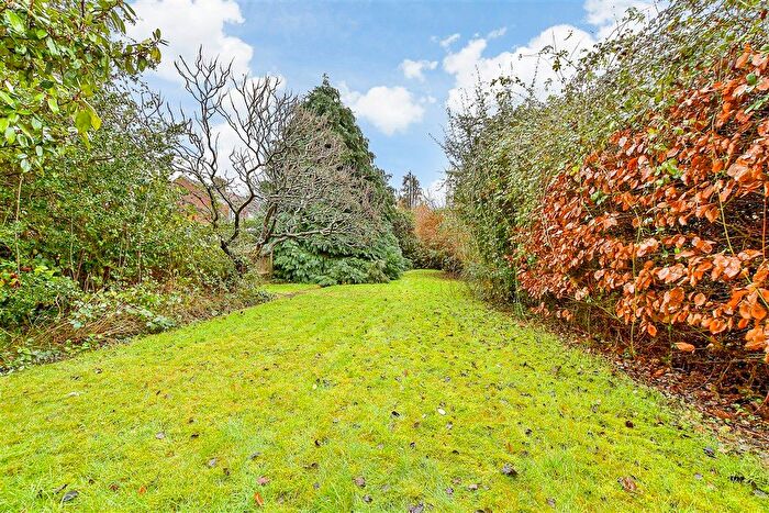 2 Bedroom Semi-Detached Bungalow For Sale In Old Kent Road, Paddock Wood, Tonbridge, Kent, TN12