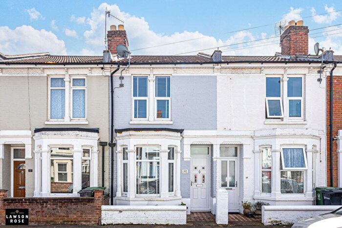 2 Bedroom Terraced House For Sale In Maxwell Road, Southsea, PO4