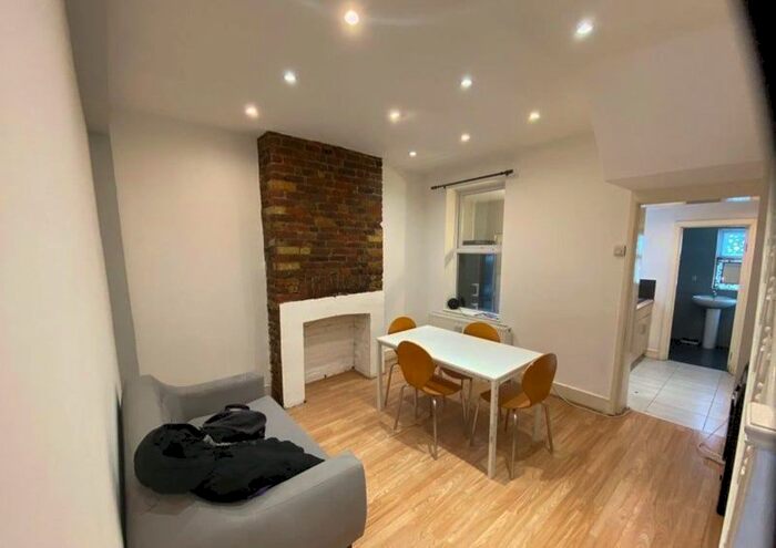 4 Bedroom Terraced House To Rent In Huddlestone Road, London, E7