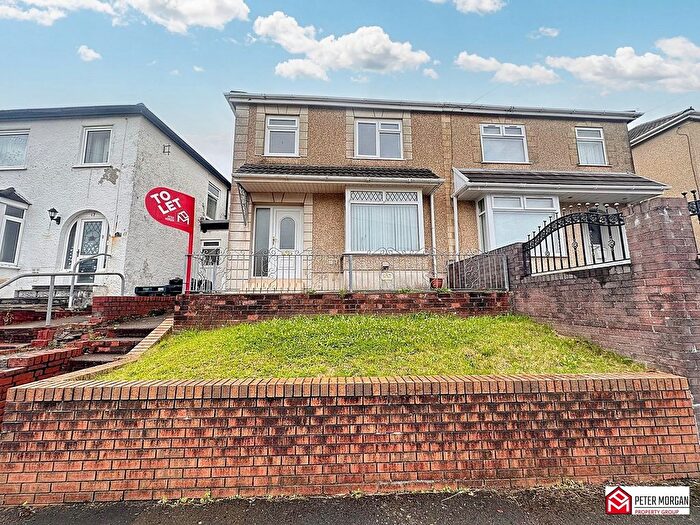 3 Bedroom Property To Rent In Lydford Avenue, St. Thomas, Swansea, SA1