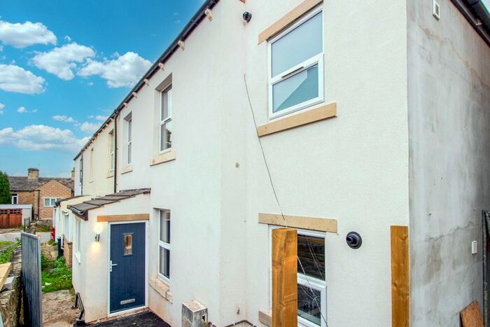 2 Bedroom End Of Terrace House To Rent In Holmfield Road, Clayton West, Huddersfield, HD8